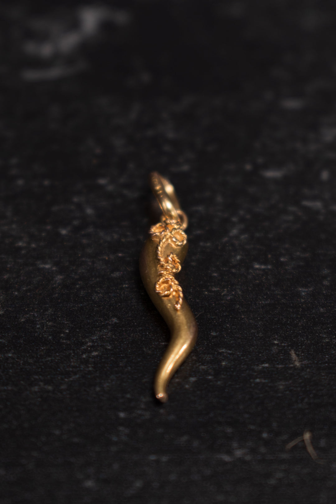 Charm - 9k Gold Cornicello Italian Horn