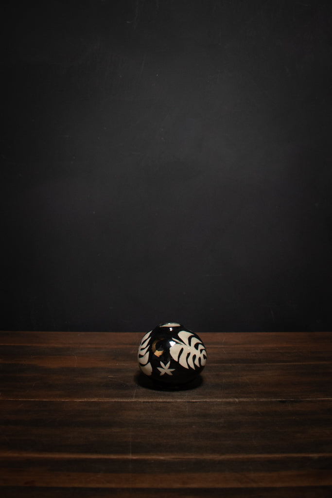 Kreep - Round Vase