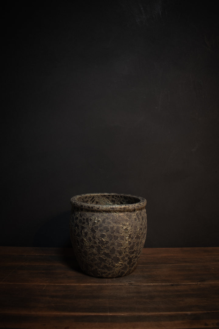Bubbleblast Egg Pot w/ Lip