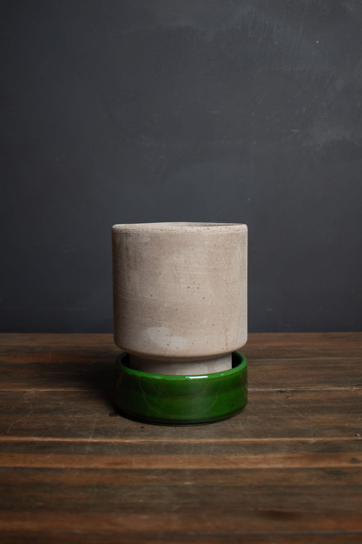 Bergs Potter Grey Hoff Pot and Saucer