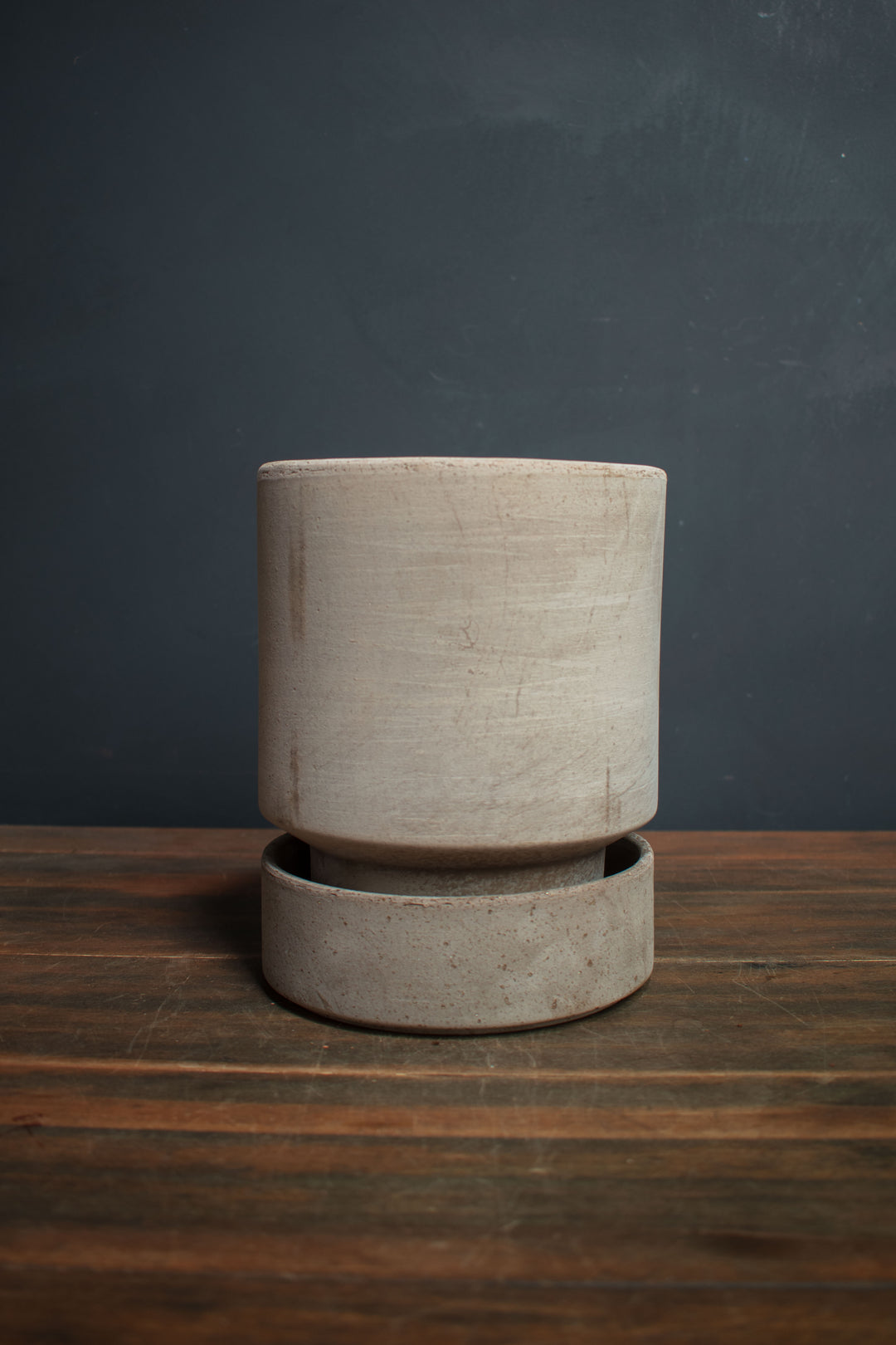 Bergs Potter Grey Hoff Pot and Saucer