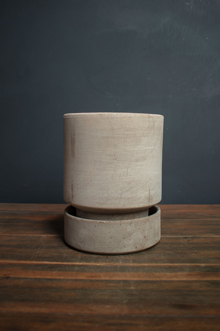 Bergs Potter Grey Hoff Pot and Saucer