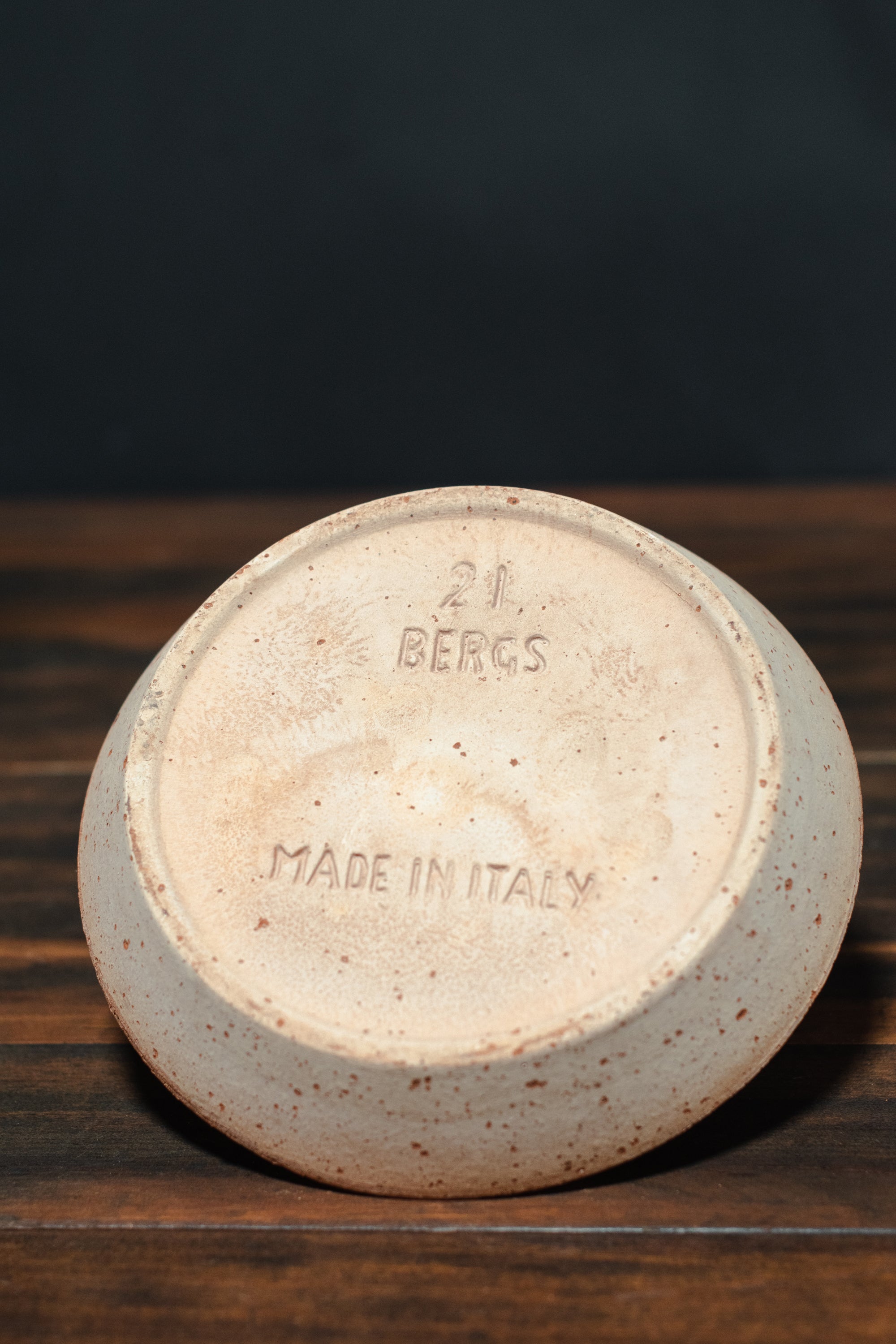 C*Y様 Bergs Potter  Mineral Whi Bergs Potter Raw Saucer – Crimson Horticultural Rarities